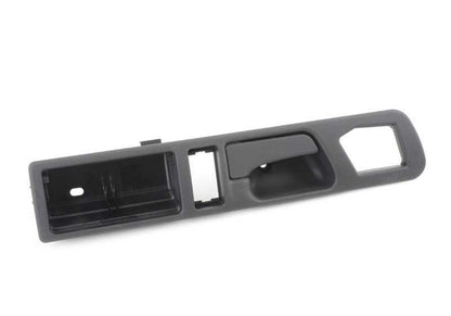 Poignée de porte intérieure droite pour la série BMW 5 E34 (OEM 51228137388). BMW d'origine.