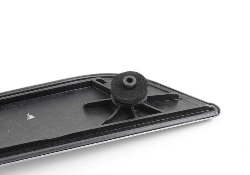 Embellecedor aluminio puerta delantera izquierda OEM 51418044689 para BMW Serie 5 {E60, E60N, E61, E61N}. Acabado cepillado. Original BMW.