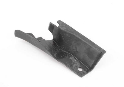 Tapa cerradura izquierda OEM 51117384335 para BMW Serie 3 F34 (318d) modelos fabricados entre 2013 y 2020. Pieza original BMW.