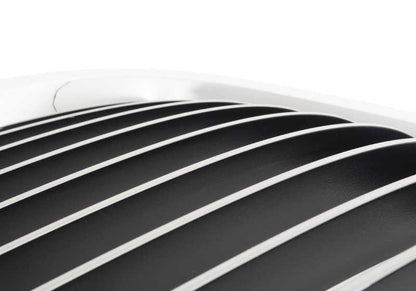 Rejilla decorativa frontal derecha OEM 51117184152 para BMW F01, F02, F04. Original BMW.