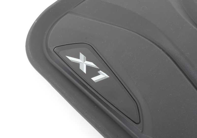 Carombrillas per tutti i tipi di tempo per BMW X1 F48, F48N (OEM 51472365856). BMW originale