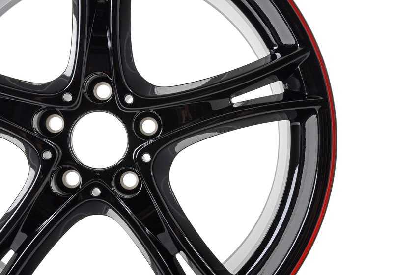 Llantas de aleación Doble Radio 361 OEM 36116854611 para BMW F30, F31, F32, F33, F36. Original BMW.