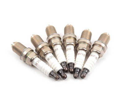 Kit de mantenimiento completo Inspección II OEM 88002183925 para BMW E46 y X3 E83. Incluye los recambios necesarios para la revisión oficial. Original BMW.