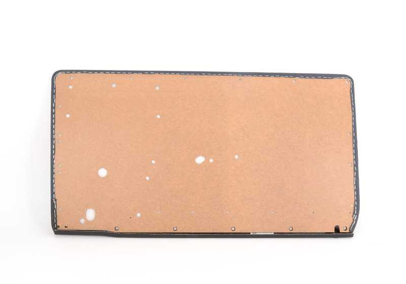 Panel interior de puerta derecha OEM 51411816860 para BMW E30 (todas las versiones de carrocería). Color azul marino/negro. Repuesto original BMW.