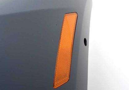 Parachoques delantero imprimado OEM 51118078568 para BMW F22, F23. Compatible con sensores PDC/PMA/US. Recambio original BMW.