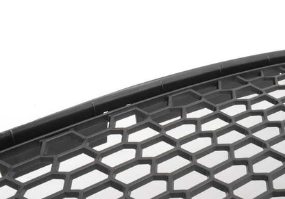 Rejilla central de entrada de aire OEM 51118050494 para BMW F06, F06N, F12, F12N, F13, F13N. Original BMW.