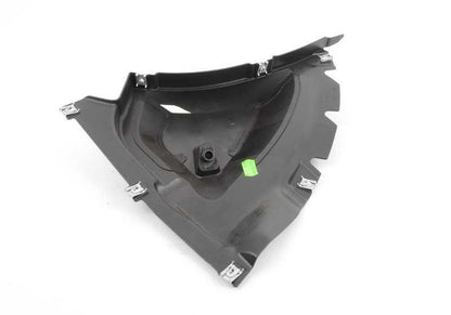 Deflector de aire delantero izquierdo OEM 51718057217 para BMW F22, F22N, F23, F23N. Original BMW.