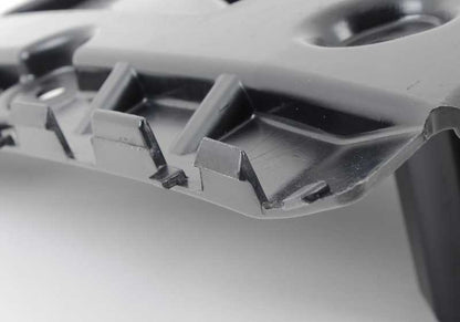 Left rear guide OEM 51122991779 for BMW X1 E84 SDRIVE16D, SDRive16I, SDRive18D (all compatible models). Original BMW piece.