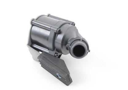 Bomba auxiliar de refrigerante OEM 64119230233 para BMW E70, F15, F85, E71, F16, F86. Original BMW.