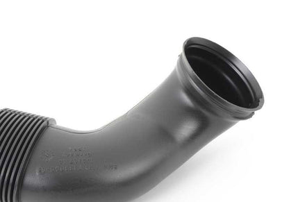 Conducto de aire OEM 11617833646 para BMW E46 M3 CSL. Pieza original BMW para el sistema de admisión de aire. Compatible únicamente con los modelos E46 M3 CSL (BL95 y BL96). Original BMW.