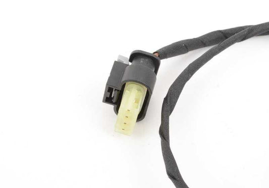 OEM adapter cable 16197210609 for BMW X5 E70, E70N and X6 E71. Original BMW.