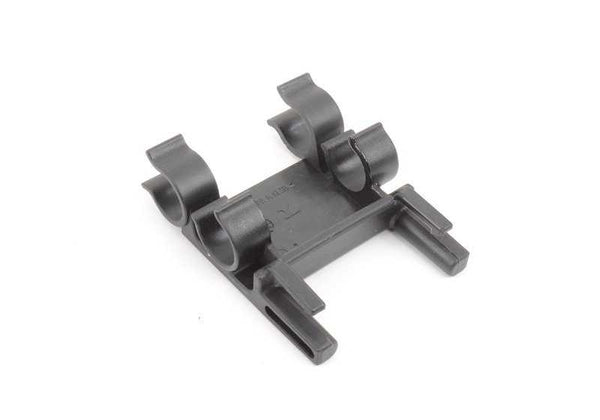 Soporte OEM 11617510043 para BMW E60, E61, E63, E64, E65, E66, X5 E53. Pieza original BMW. Ideal para sistema de admisión. Repuesto original y compatible con varios modelos BMW.