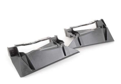 Soporte de fijación para faro OEM 63117379929 para BMW F80, F32, F33, F36, F82, F83. Original BMW.