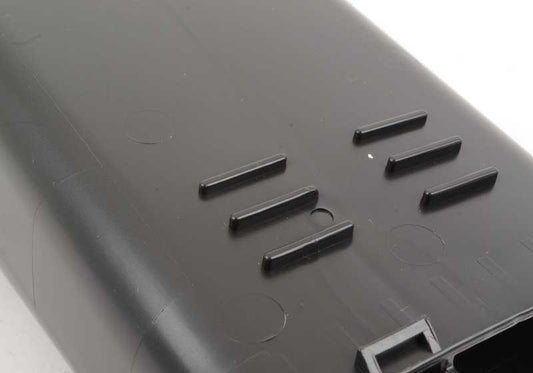 Duto de admissão de ar OEM 13717602650 para BMW F20, F21, F22, F23, F87, F30, F31, F34, F32, F33, F36. BMW originais.