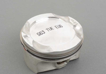 Pistón para BMW Serie 5 F07, F10, Serie 6 F06, F12, F13, Serie 7 F01N, F02N (OEM 11257850243). Original BMW