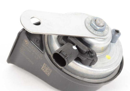 Claxon agudo 510 Hz OEM 61338381272 para BMW E39. Original BMW.