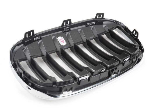 Front right decorative grille for BMW F48, F49 (OEM 51117383366). Original BMW