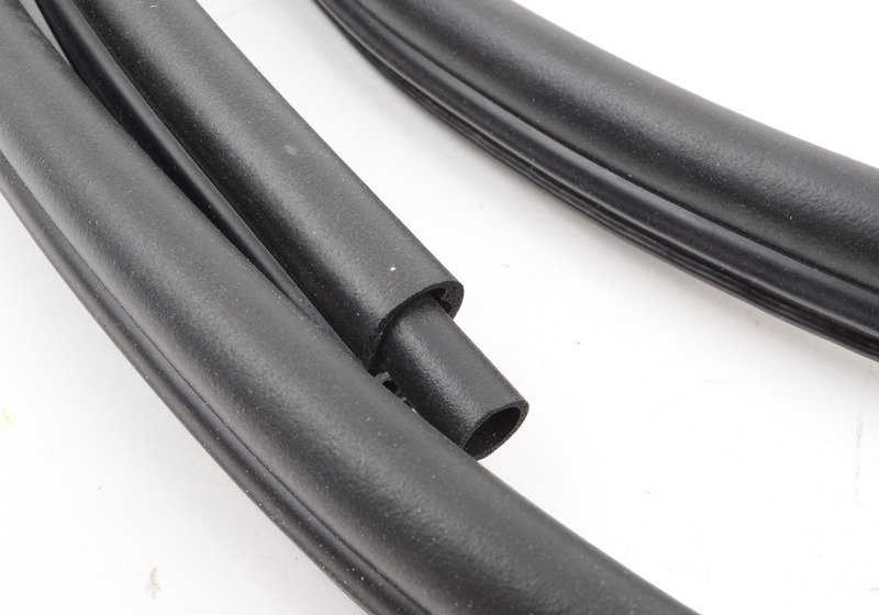 Proteção de borda de porta traseira para BMW E90, E90N (OEM 51727247260). BMW original