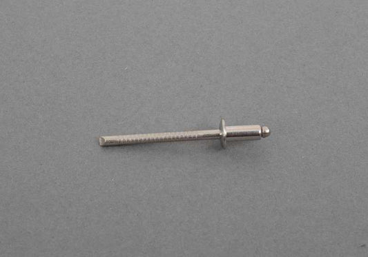 Blind Rivet pour la série BMW 3 E90, E92, E93 (OEM 07129906185). BMW d'origine