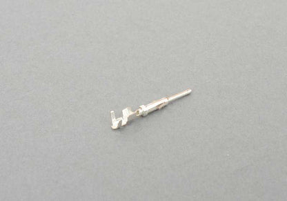 Kontaktstift (clavija de contacto) OEM 12521744078 para BMW E39. Original BMW.
