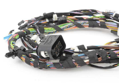 Mazo de cables de puerta lado copiloto OEM 61129315126 para BMW F25, F26. Original BMW.