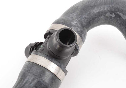 Manguera del sistema de refrigeración OEM 11538645481 para BMW F20, F21, F22, F23, F30, F31, F34, F32, F33, F36, F07, F10, F11. Original BMW.