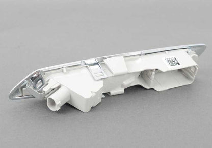 Zusätzliche linke intermittierende für die BMW 5 F10 -Serie, F11, F18 (OEM 63137154169). Original BMW