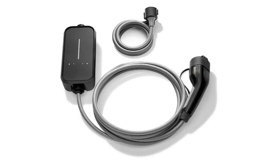 Tipo flexível do carregador flexível E+F (10A) OEM 61905A13822 para BMW U06, G20, G21, G26, G30, G31, G70, F48, F39, G01, G08, I20, F56, F60. BMW original.