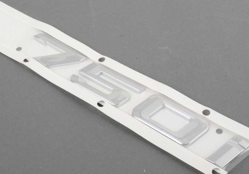 Emblema para BMW Serie 7 E65 (OEM 51147148189). Original BMW