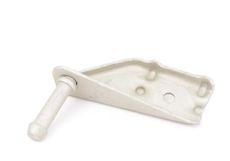 Rear Right Silencer Bracket for BMW 1 Series F20, F21, 2 Series F22, F23, F87, 3 Series F30, F31, F34, F35, 4 Series F32, F33, F36 (OEM 18307620317). Original BMW.