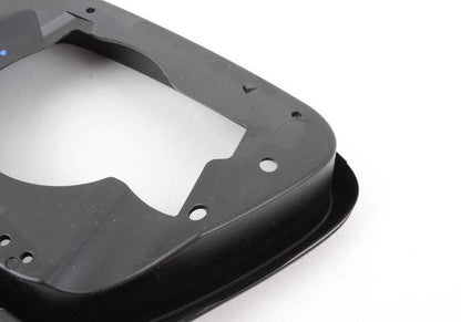 Rechte Klemme für BMW E60N, E61N, F10, F11, F18, E63N, E64N, F12, F13, F01, F02, F04 (OEM 51167266028). Original BMW.