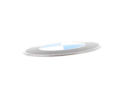 Emblema BMW adhesivo 64,5mm OEM 36136767550 para BMW E81, E82, E87, E88, F20, F21, F23, E36, E46, E90, E91, E92, E93, F30, F31, F32, F33, F36, E39, E60, E61, F07, F10, F11, E63, E64, F06, F12, F13, E38, E65, E66, F01, F02, F04, E84, E53, E70, E71, E7