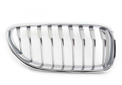 Rejilla decorativa delantera derecha OEM 51137370392 para BMW F06, F12, F13. Original BMW.