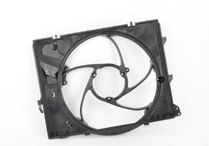 Carcasa del ventilador OEM 17427533274 para BMW E60, E61, E63, E64, E65 y E66. Original BMW.