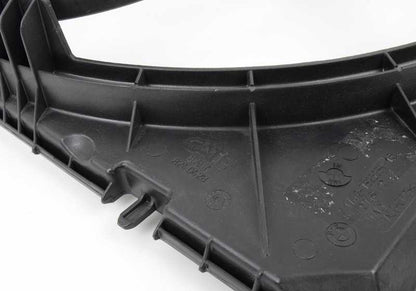 Carcasa del ventilador OEM 17427533274 para BMW E60, E61, E63, E64, E65 y E66. Original BMW.