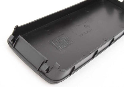 Cubierta derecha paragolpes delantero (gris oscuro) OEM 51118122450 para BMW Serie 3 E36. Pieza original BMW.