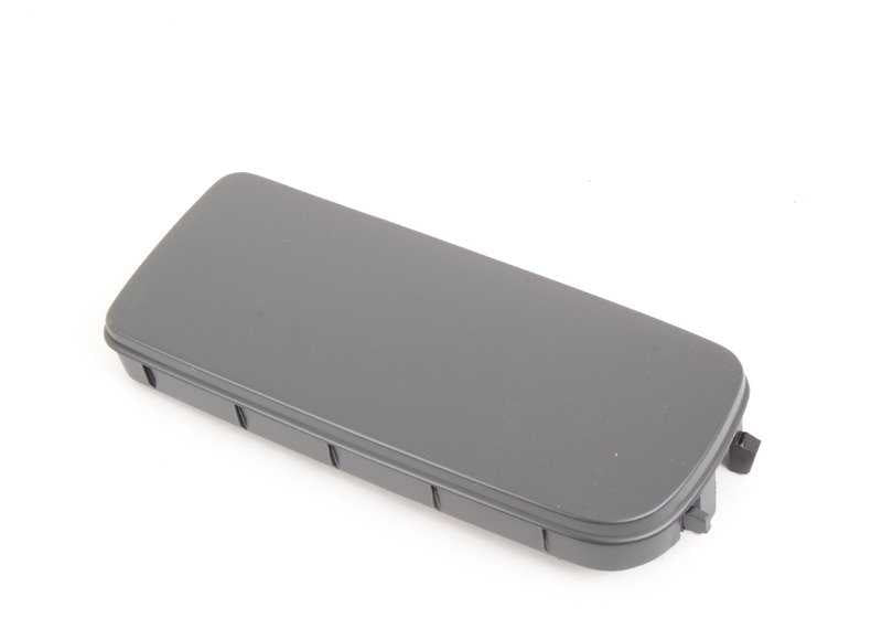 Tapa lateral izquierda OEM 51118122449 para BMW E36. Pieza original BMW. Color gris oscuro. Compatible con varias versiones del parachoques delantero.