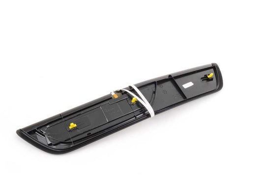 Embellateur Intack illoré à droite pour la série BMW 6 F06, F06N (OEM 51477277250). BMW d'origine