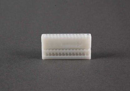 Carcasa de enchufe para BMW Serie 1 E81, E82, E87, E87N, E88, Serie 3 E90, E91, E92, E93, Serie 5 E60, E61, Serie 6 E63, E64, Serie 7 E65, E66, X3 E83, Z4 E85 (OEM 12527521529). Original BMW