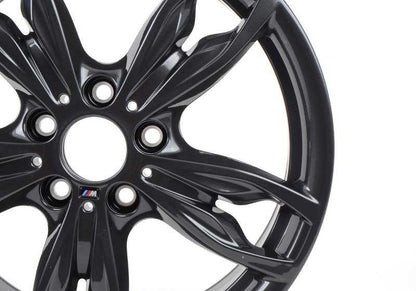Llanta de aleación original BMW M Doble Radio 436 Orbitgrey 18" 7,5J ET45 OEM 36117847413 para BMW F20. Compatible con varios motores y versiones. Original BMW.