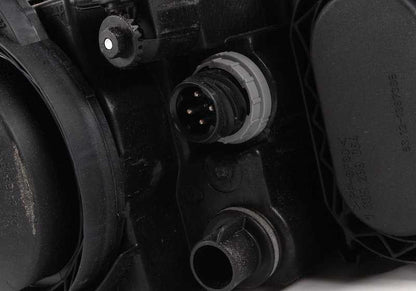 Faro delantero izquierdo OEM 63128363493 para BMW Serie 3 E36 316i (1993–1999). Original BMW.