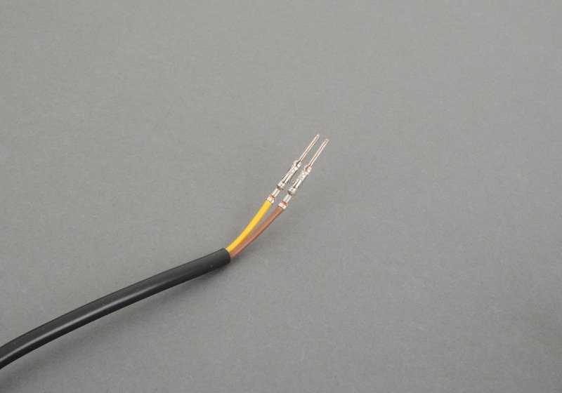 Elemento calefactable respaldo OEM 64111376035 para BMW E30, E28, E23. Original BMW.