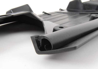 Cubierta superior OEM 51712252268 para BMW E36. Pieza original BMW. Ideal como recambio para la parte superior del sistema de ventilación o aire.