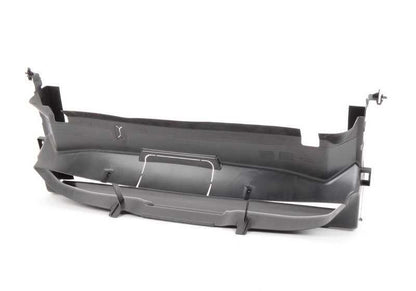 Conducto de aire inferior OEM 51747294911 para BMW F34 y F34N. Original BMW.