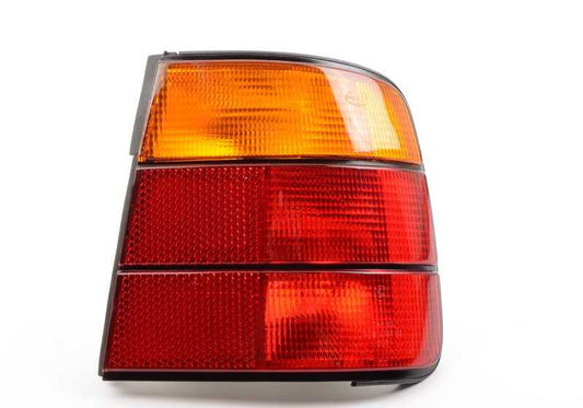 Panneau côté droit à droite pour la série BMW 5 E34 (OEM 63211389012). BMW d'origine