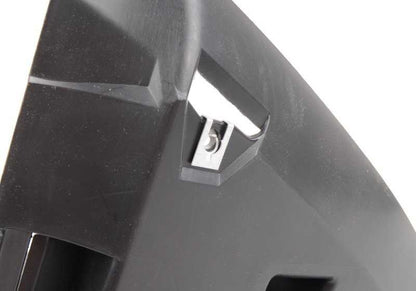 Cubierta inferior izquierda OEM 51718268373 para BMW Serie 3 E46. Original BMW.