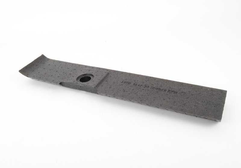 RIGHT REAR SUPPORT OEM 51122238094 for BMW E30 M3, including M31001, M31005, M31007, M3BB01, M3BB05, E30 M3 GR.A/DTM and GR.N. Part of the rear bumper lid. Original BMW.