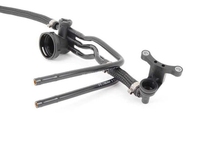 Distribuidor de combustible OEM 13537664858 para BMW Motorrad R 1150 GS, R 1150 R, R 1150 RS, R 1150 RT, R 1100 S, R 850 R. Original BMW Motorrad.