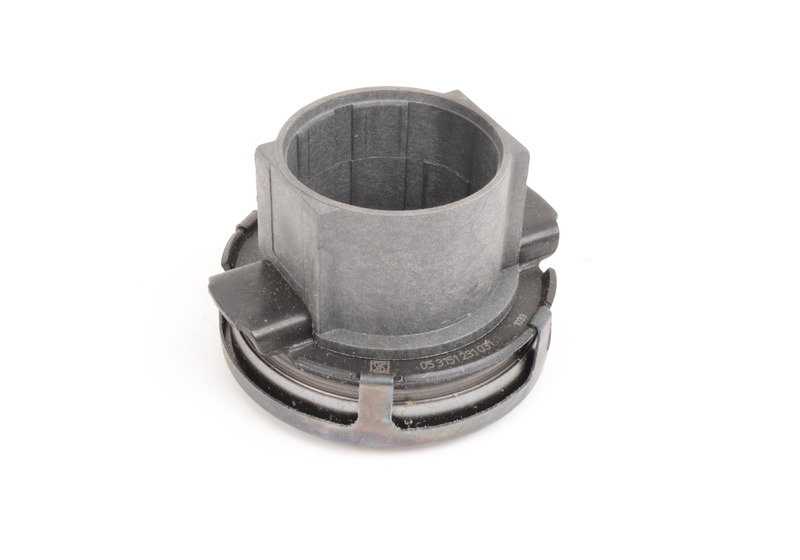 Clutch parts assembly with dual-mass flywheel for BMW 5 Series E34 (OEM 21212227246). Original BMW