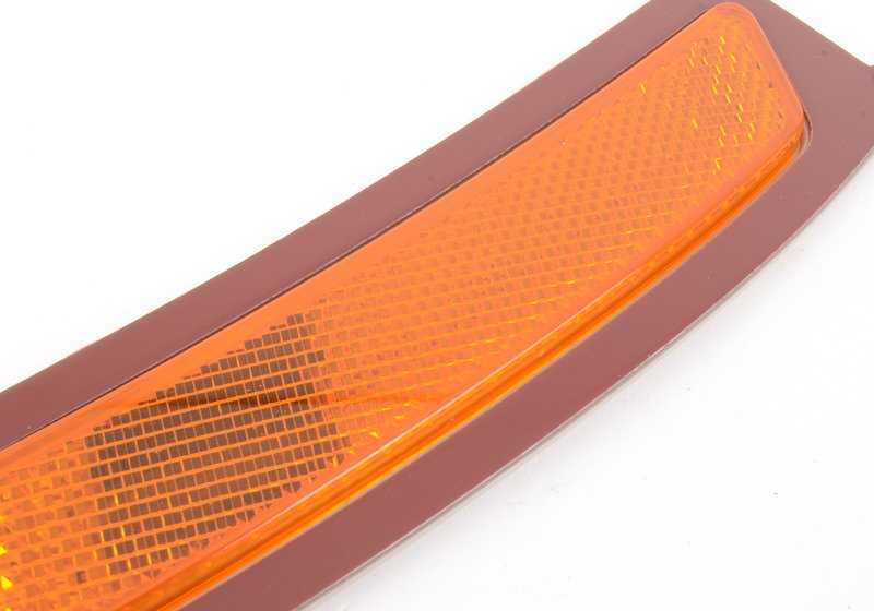Luz de marcador lateral derecha para BMW Serie 3 F30, F31 (OEM 63147847206). Original BMW
